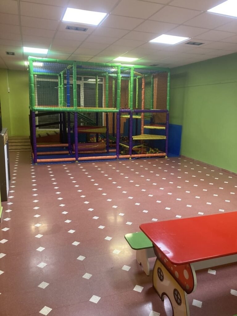 alquiler de local para fiestas infantiles en Petrer